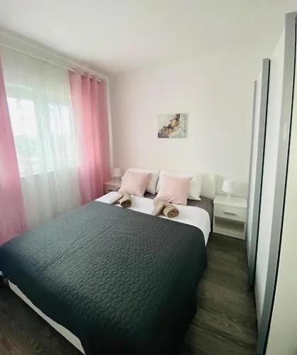 Villa Brazza Milna  Eksteriør billede